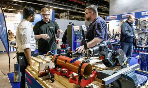 Anpacken statt zusehen: Die Werkzeughalle ist ein Highlight jeder Messe.