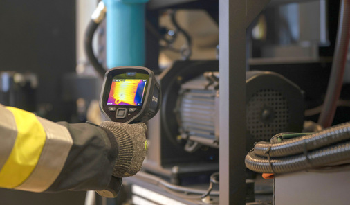 Bild 2  Technischen Anlagen können berührungslos, gefahrlos, unter Last und ohne Betriebsunterbrechung inspiziert …