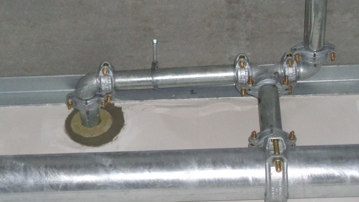 Abb. 5: Ausführung nach MLAR, Restspaltverschluss mit Mineralwollschale                          ≤ 50 mm und Mörtel - © G+H Isolierung