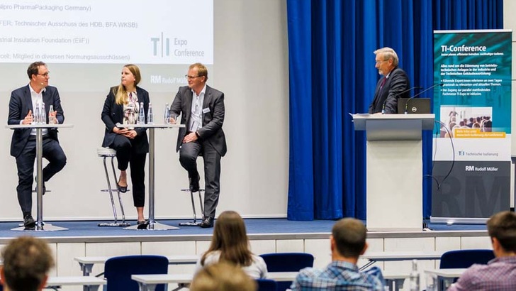 Fachliches Wissen konzentriert an einem Ort: Branchenevent TI-Expo + Conference (Foto von der Veranstaltung 2022). Nächste TI-Expo + Conference am 20. und 21. März 2024 im Areal Böhler in Düsseldorf.