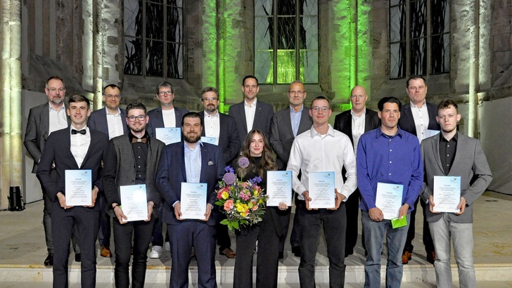 Die besten Auszubildenden der TGA-Branche des Prüfungsjahrgangs 2023 ehrte der BTGA im Gebäude der ehemaligen Kirche Sankt Johannis in Magdeburg. - © ja / BTGA e.V. Die besten Auszubildenden der TGA-Branche des Prüfungsjahrgangs 2023 ehrte der BTGA im Gebäude der ehemaligen Kirche Sankt Johannis in Magdeburg. - © ja / BTGA e.V.