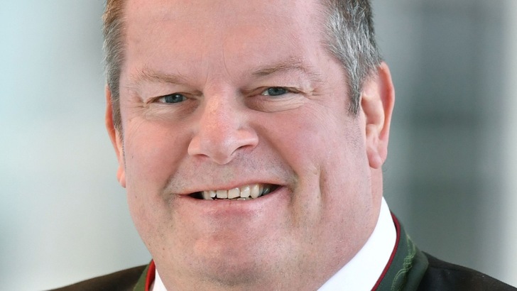 Dr. Frank Voßloh, Präsident VdZ - © viessmann