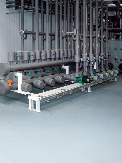 Zur Verminderung der Energieverluste von kältetechnischen Anlagen müssen jetzt deutlich größere Dämmschichtdicken eingesetzt werden.