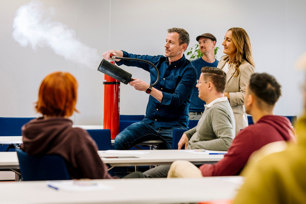 Der VdS-Lehrgang “Brandschutzbeauftragter” ist ausgesprochen praxisnah und bietet Technik zum Anfassen.